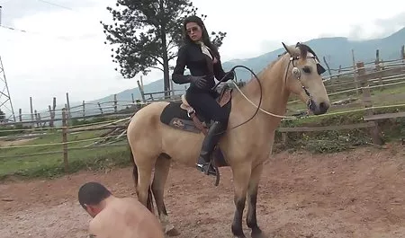 Lustful babe locked herself in the study with a pupil and gave him a