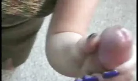 Hardcore cartoon: trans hard fry in anus brunette in stockings