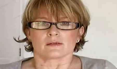 Weird skinny gay cumshot on his belly during a jerk off