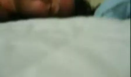 Experienced catcher is planting a young Lolita on his device