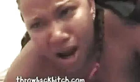 Gynecologist helped the girl get a stormy orgasm