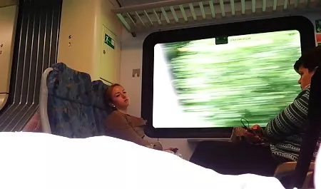 Guy shoots first-person like Lexie does a