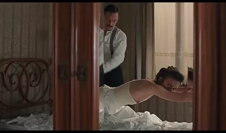 Two glorious dolls to appease the excited macho