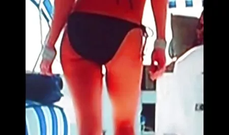 Neformalku Daisy had different guys