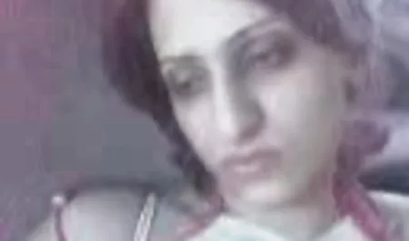 Brunette in stockings Zaebal herself a powerful ostrich