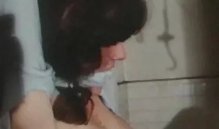 Sharon Stone reveals a beautiful naked body