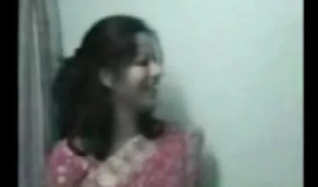 Squirting with a cheeky jackal