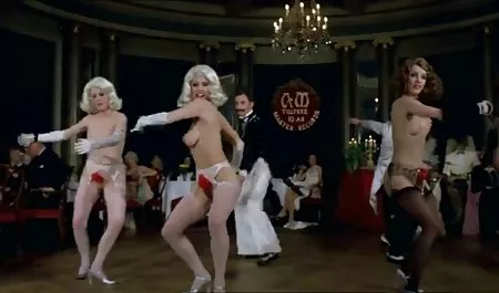 Charming Mexican shows elastic buttocks