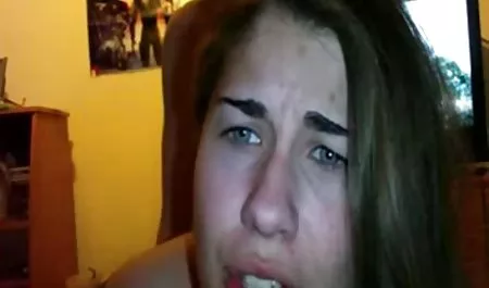 Major engaged in passionate sex with beauty