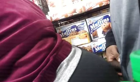 Juicy European girl fingering anal in sex chat Bongacams