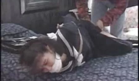 The depraved trance got into the toilet his girlfriend and oiled her out