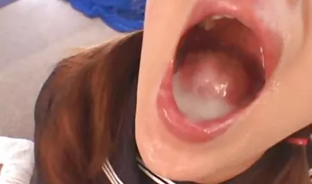 Lustful babe Mia gave grandpa to polish her kitty and suck his dick