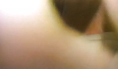 Blonde undressed in the street and makes a to someone