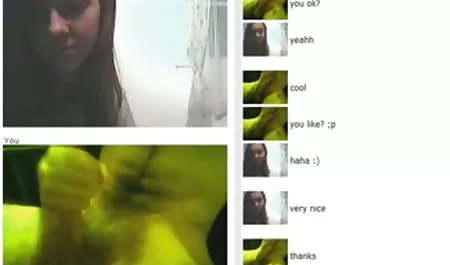 Mature Russian business lady gave a watering to her young deputy