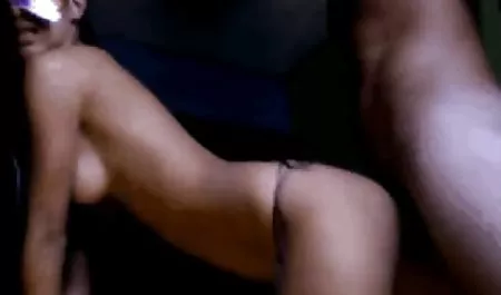 Billy Zane arranged a threesome in the pool