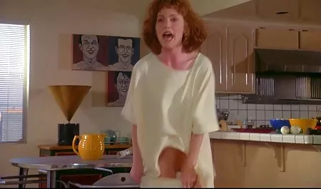 An experienced girl gets banged by a guy who sucked a dick