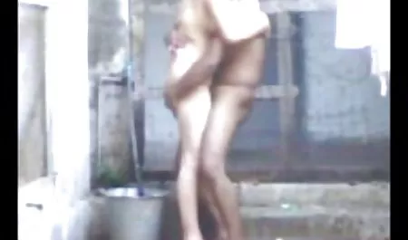 Heifer agreed to show tits to her boyfriend