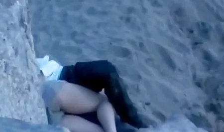 The big hole in the Pope was useful for the blonde for the anus sex with the Giant