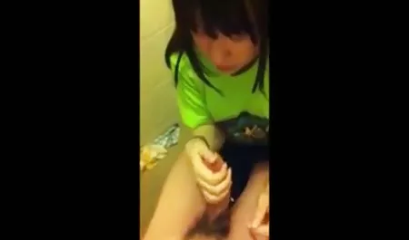 Cutie collet fingering her cock in the chat