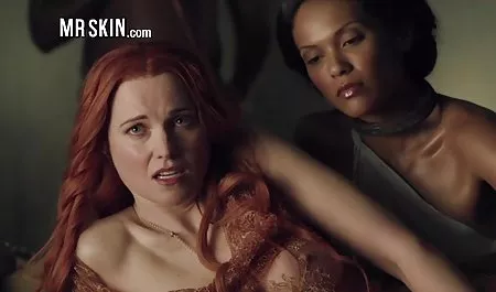 Girl in jeans gave in the butt at the station