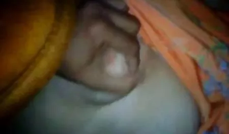 Russian babe gently caresses her pink kitty