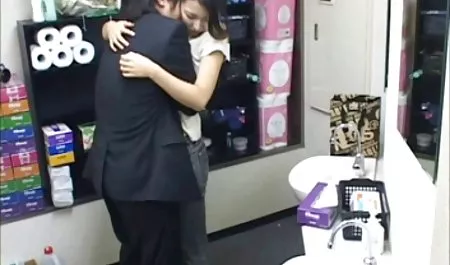 Rustic queer fingering dick in hotel