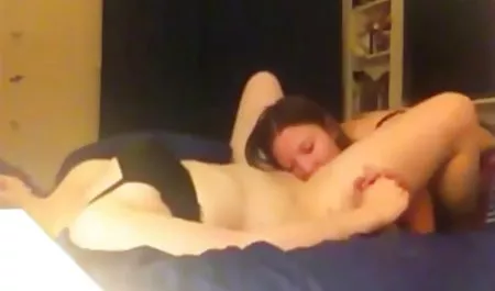 Passionate girl lost in poker and gave a guy in the Popu