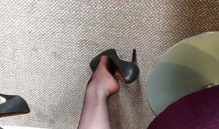 Man fried with trance cancer with a little dick