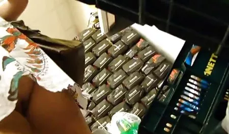 Photographer makes pornographic photos of brunette under the kite