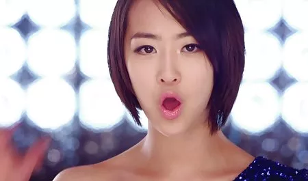 Young blonde first encounters with such a big penis