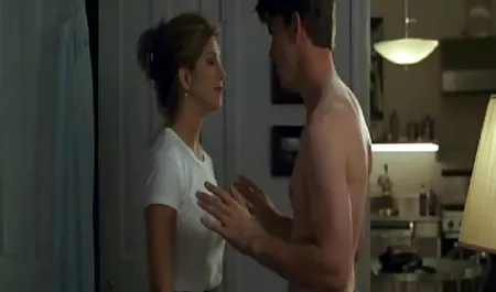 Jeanne with big Dokami skillfully makes a in the mountains