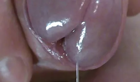 Molly with a thin waist and natural breasts sucks dick